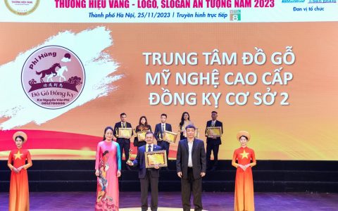 Đồ gỗ mỹ nghệ cao cấp Đồng Kỵ đạt danh hiệu Thương hiệu Vàng năm 2023