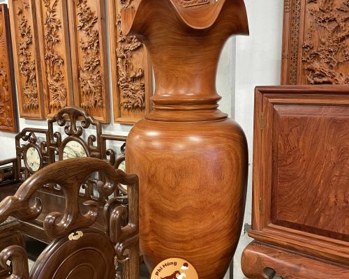 Đôi Lọ Lục Bình gỗ Hương nguyên khối LB240911 Đôi Lọ Lục Bình gỗ Hương nguyên khối LB240911