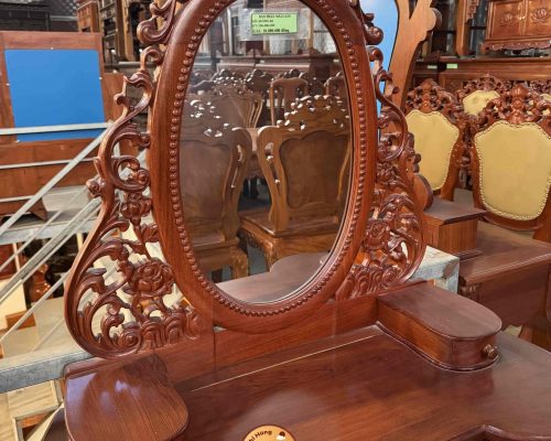 Bàn phấn mẫu hoa hồng 5 ngăn kéo mới VIP 2024 Bàn phấn mẫu hoa hồng 5 ngăn kéo mới VIP 2024