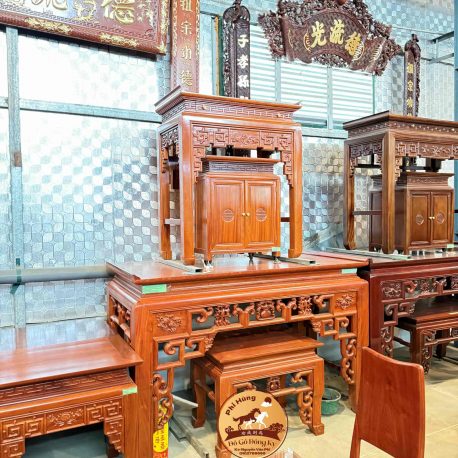 Bộ ban thờ mẫu Minh Móc hàng đặt BT200618 (2)